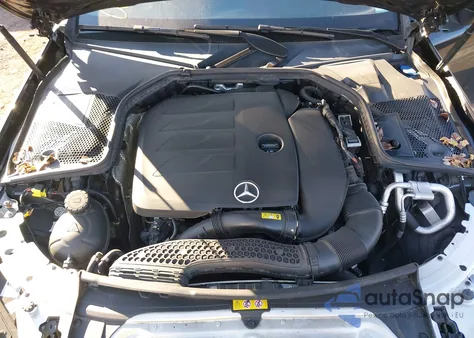 2019 Mercedes-Benz C 300 4Matic из США, поврежденный, VIN WDDWJ8EB5KF929624